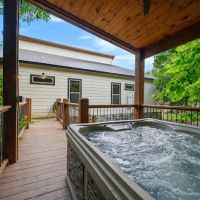 Creek Life Cabin ico