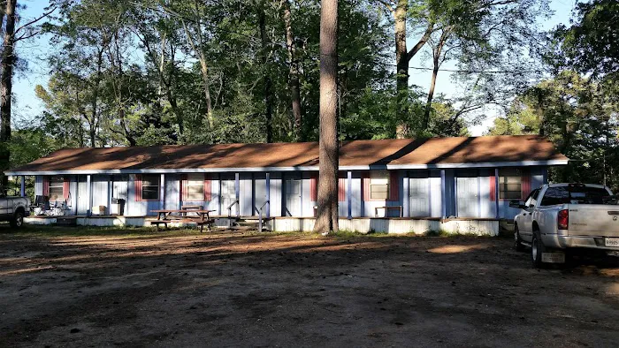 The Byrd's Nest RV Park & Cabins Picture 3