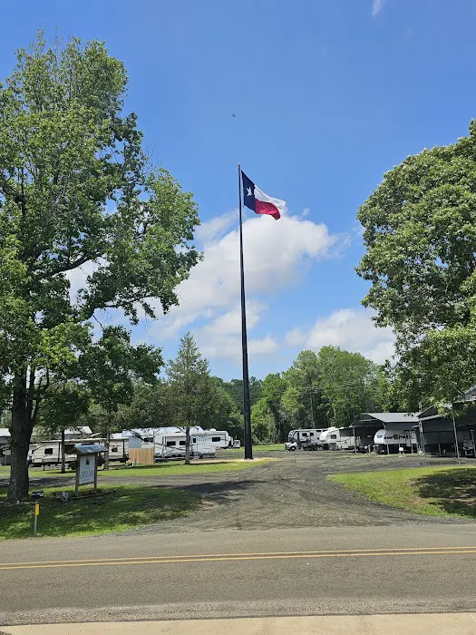 Camper Cove Picture 3