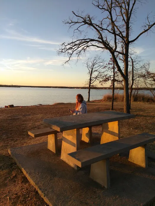 Isaac Waltons Park Picture 3