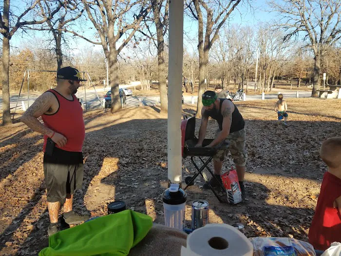 Isaac Waltons Park Picture 10
