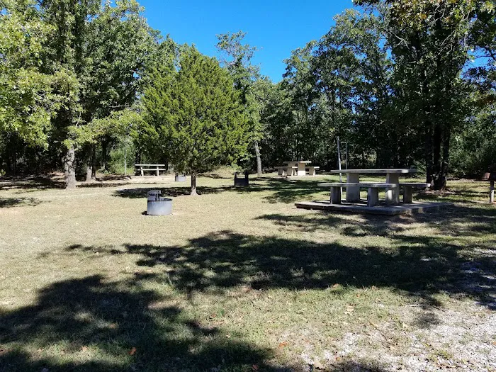 Isaac Waltons Park Picture 9