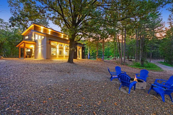 Whispering Pond Retreat Picture 3
