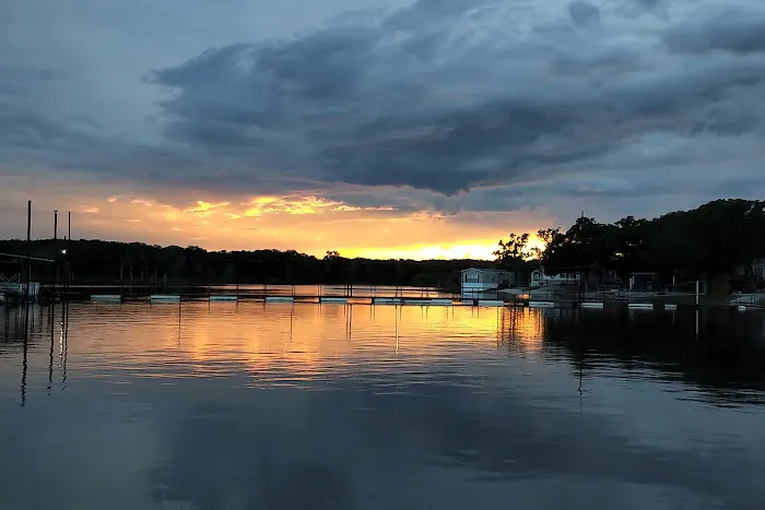 Walnut Creek Resort & Marina Picture 1