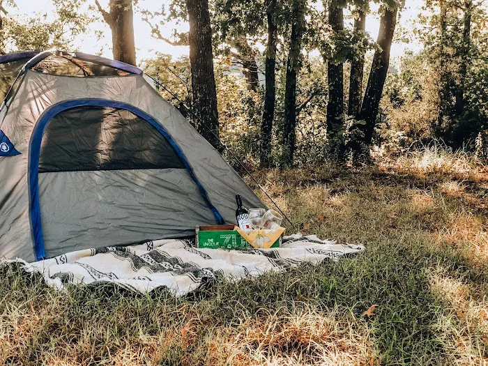 Paradise on Lake Texoma - Resort Campground Picture 6