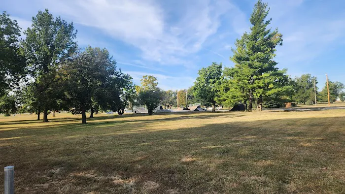 Riverside Park Campground Picture 5