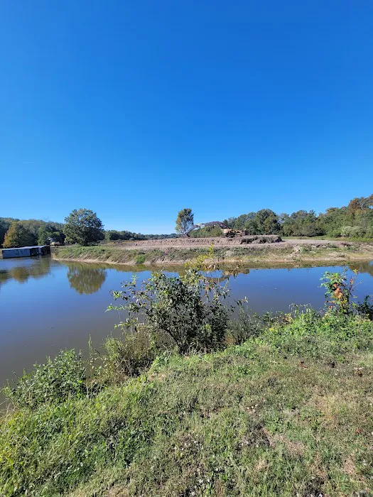 Bill's Landing Picture 1