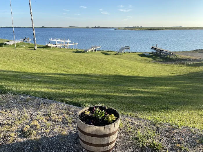 Northern Lakeview Campground Picture 5