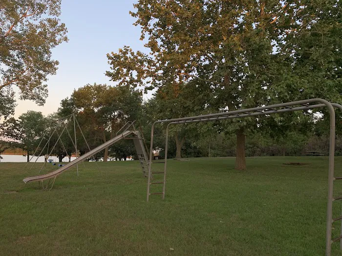 Rockford SRA Swimming Beach Picture 4