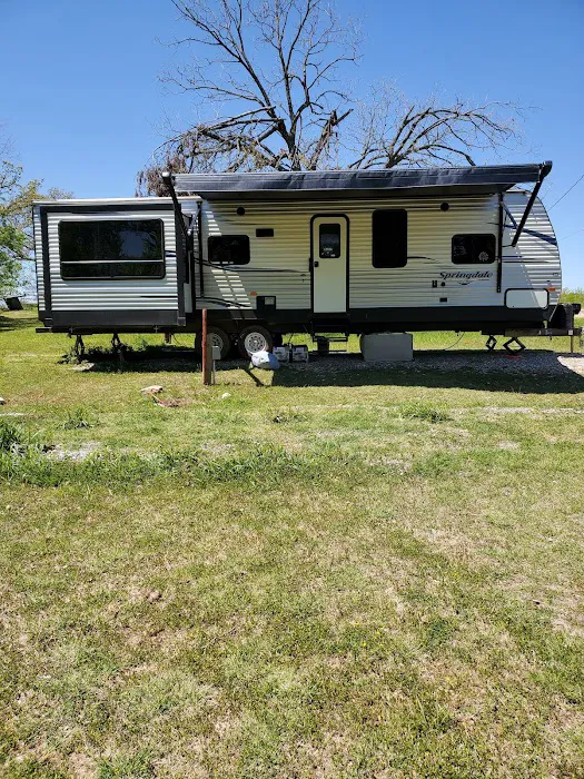 RC'S Campground & Quick Stop Picture 2