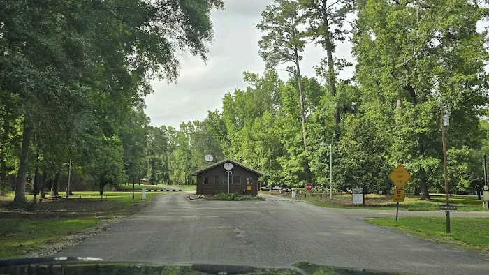 Magnolia Ridge Park Campground Picture 9
