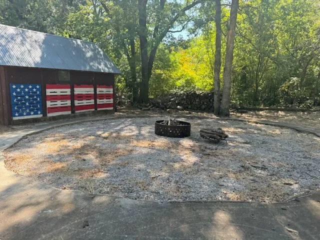 Lazy Acres Getaway Davis, OK 73030 Picture 4