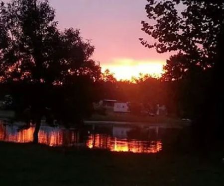 Rock Hill Bed & Bale RV Park & Arena