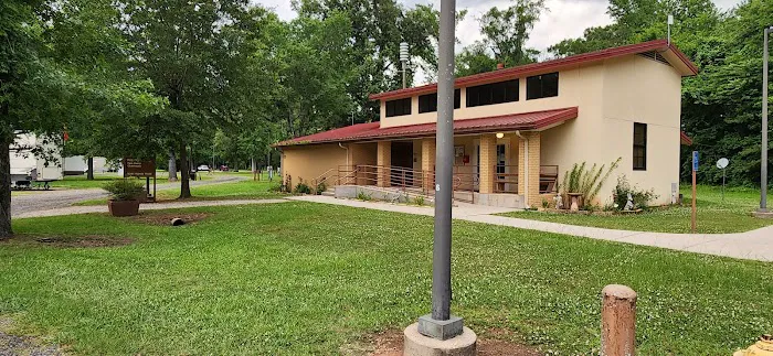 Barksdale AFB FamCamp Picture 2