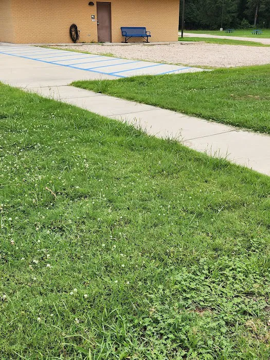 Barksdale AFB FamCamp Picture 4