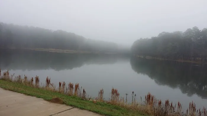 Alabama-Coushatta Tribe Lake Campground Picture 6