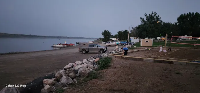 Lazy Fish at Pelican Point Picture 4