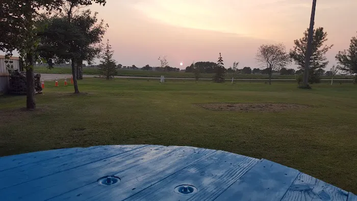 Smokey's Campground Picture 3