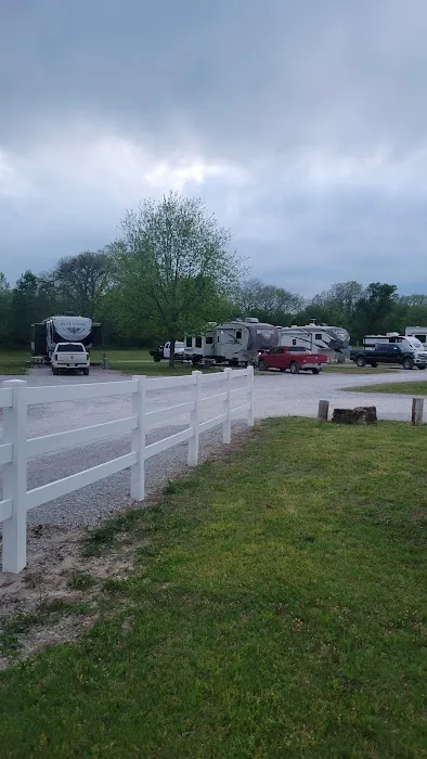 Creekside at Red River Rose RV Resort Picture 1