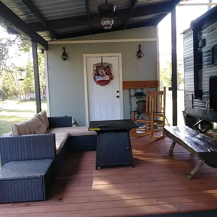 Dunroamin motorcycle camp Picture 4
