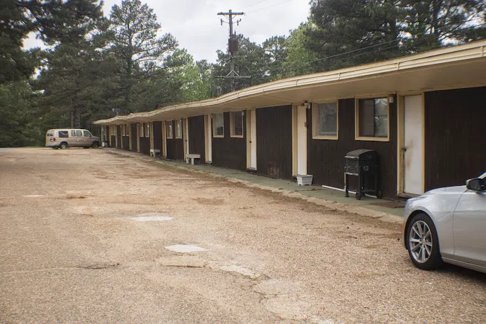 Hilltop Campgrounds Picture 8