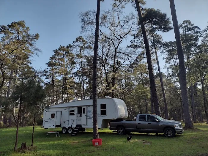 Piney Creek Horse Camp Picture 4