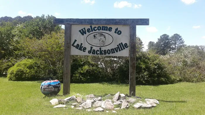 Lake Jacksonville Park Picture 7
