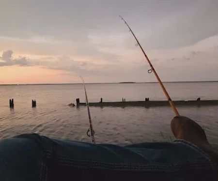 Hughes Campground lake
