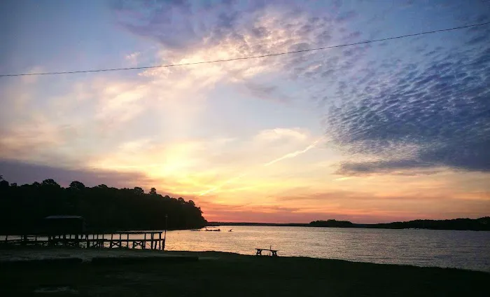 Outback Campground & Marina Picture 3