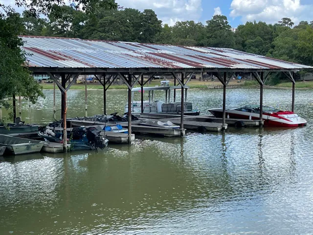 Outback Campground & Marina Picture 2