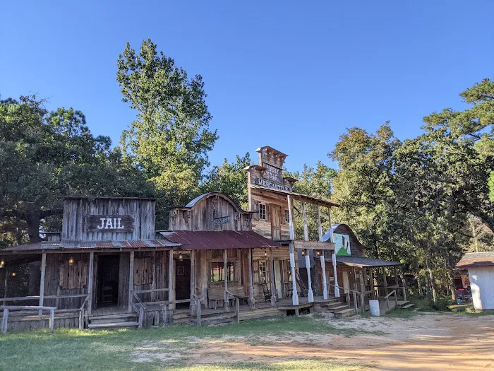 Salmon Lake Park Picture 2