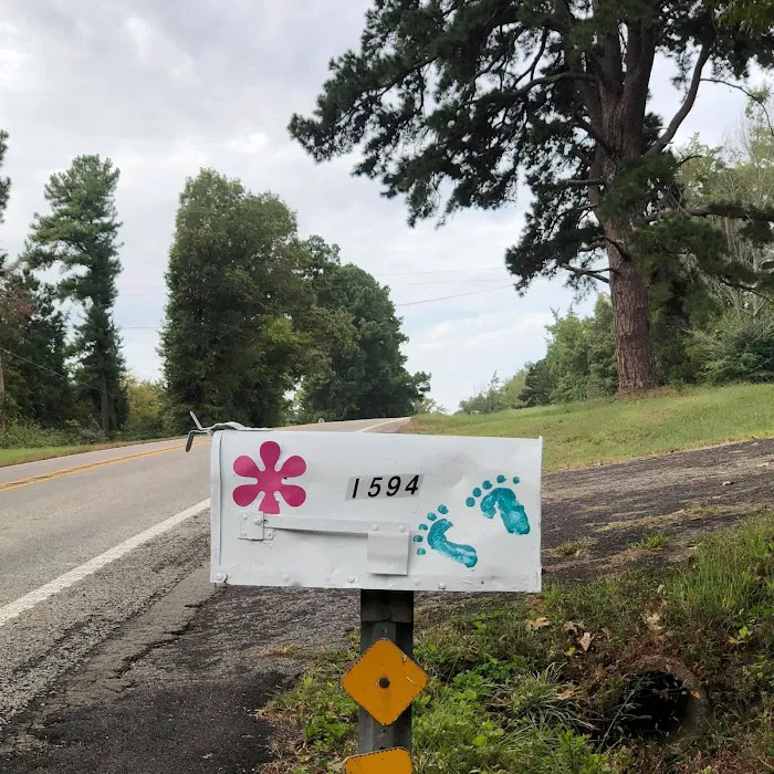 BarefootGee’s Texas Primitive Tent ,Car campsite Rest Stop.Group Campsites Picture 10