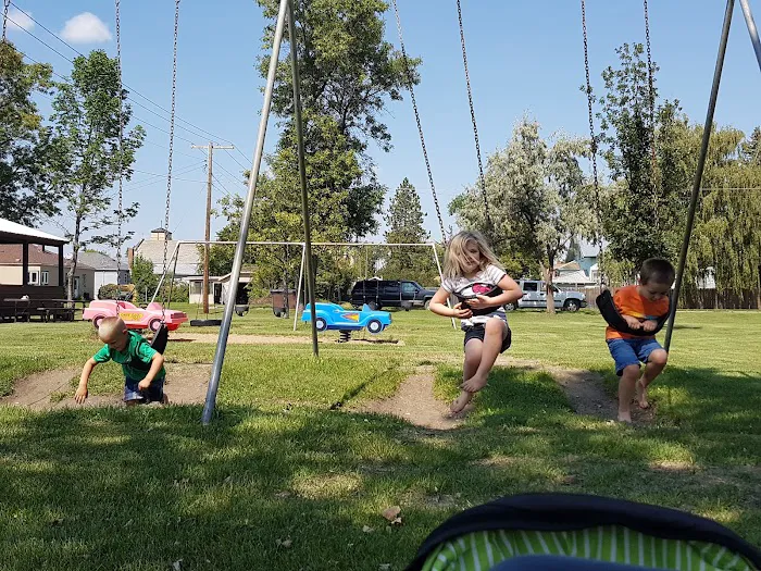 Towner City Park Campground Picture 4