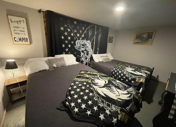 Lil o aces , Creekside Bunkhouse & Campground Picture 1