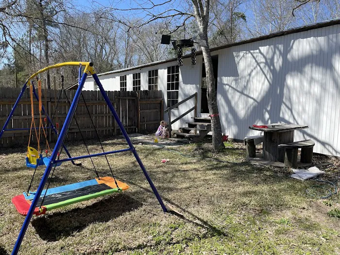 Lil o aces , Creekside Bunkhouse & Campground Picture 8