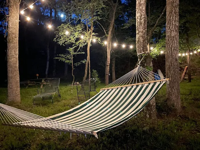 Lil o aces , Creekside Bunkhouse & Campground Picture 10