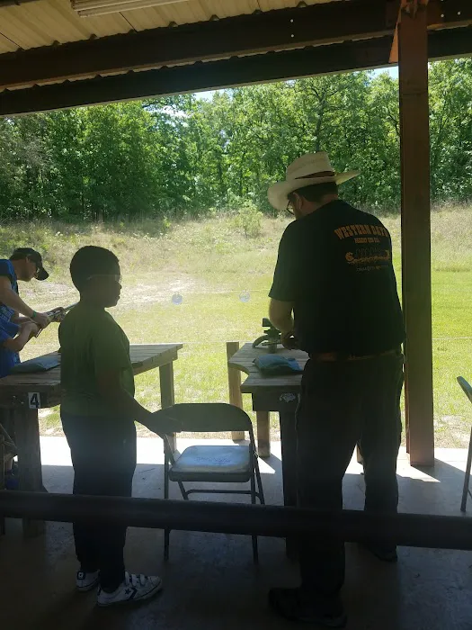 Black Bear Camp Site Picture 2