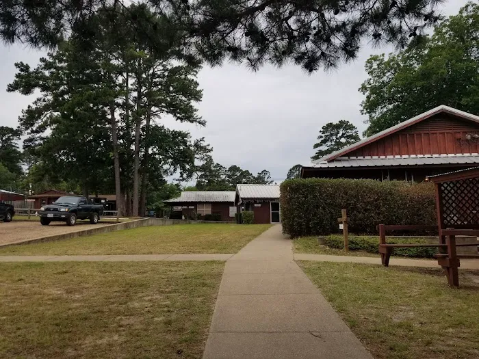 Brookhaven Christian Retreat Picture 8