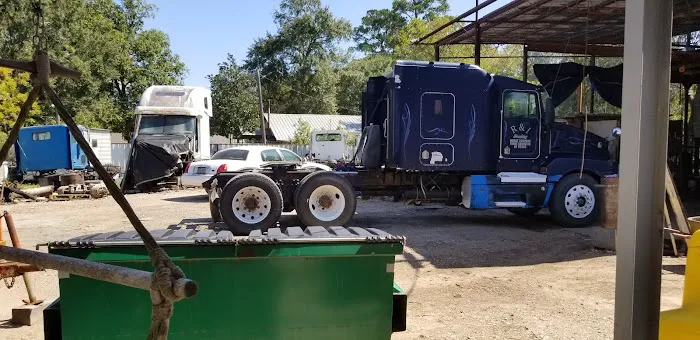 Opal Divine's Airstream Park Picture 4