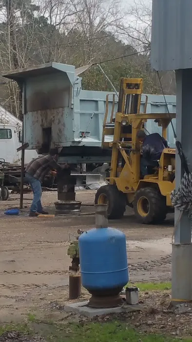 Opal Divine's Airstream Park Picture 9