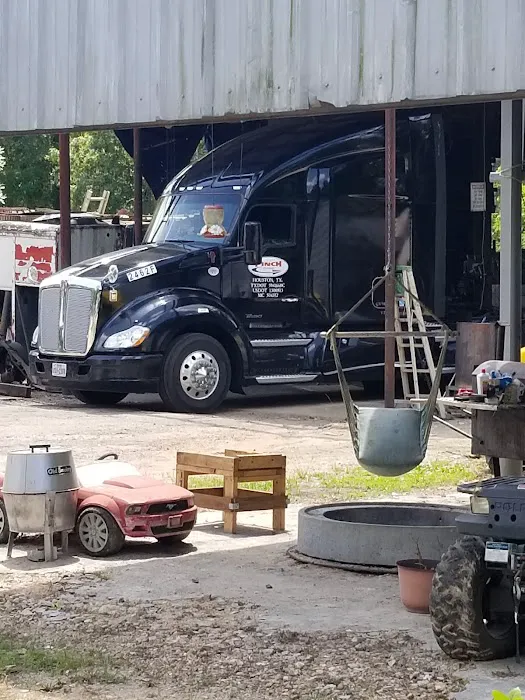 Opal Divine's Airstream Park Picture 1