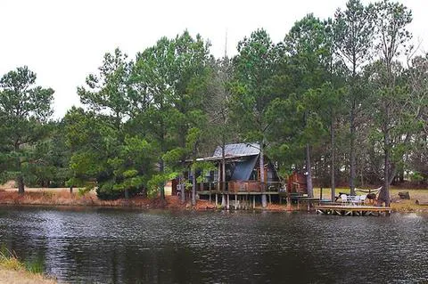 Bluegill lake cabins Picture 1