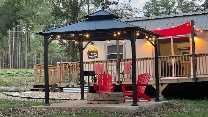 Woodsy Cove Cabins Picture 7