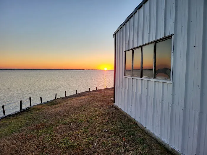 Sunrise Cove RV Resort Picture 2