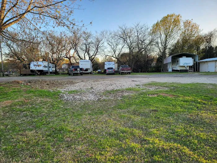 Sunrise Cove RV Resort Picture 6