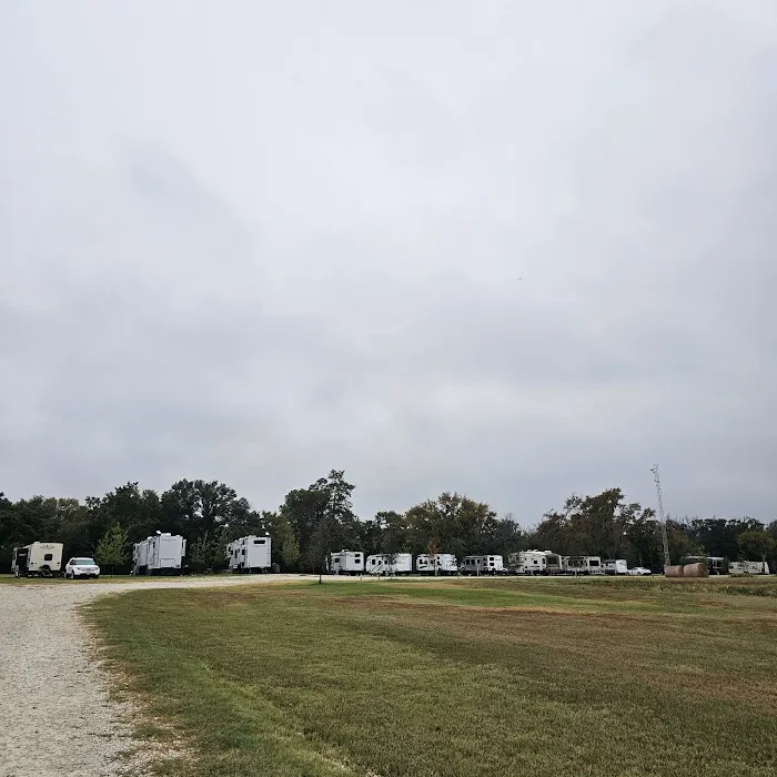 Pull Through RV Park Picture 8