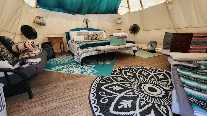 The Arrowhead Tipi Resort Picture 6