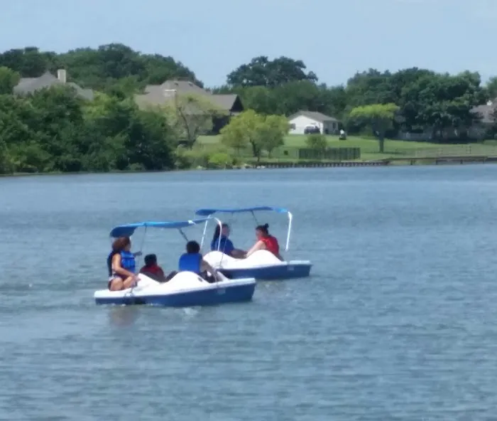Sunset Cove Marina- Campground & RV Resort Picture 4