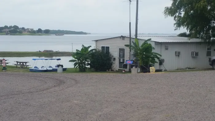 Sunset Cove Marina- Campground & RV Resort Picture 7