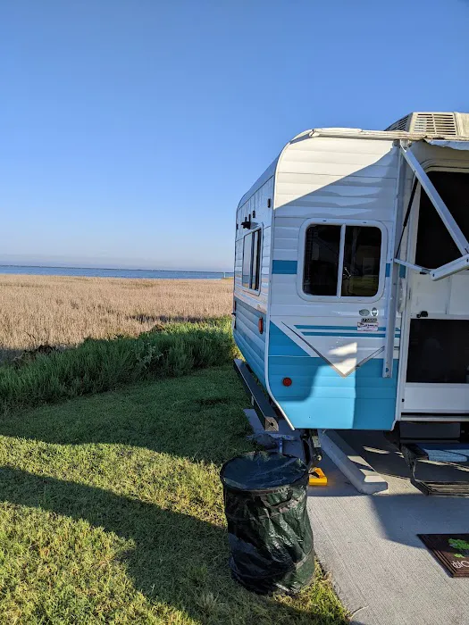 Bay Side Campground Picture 5